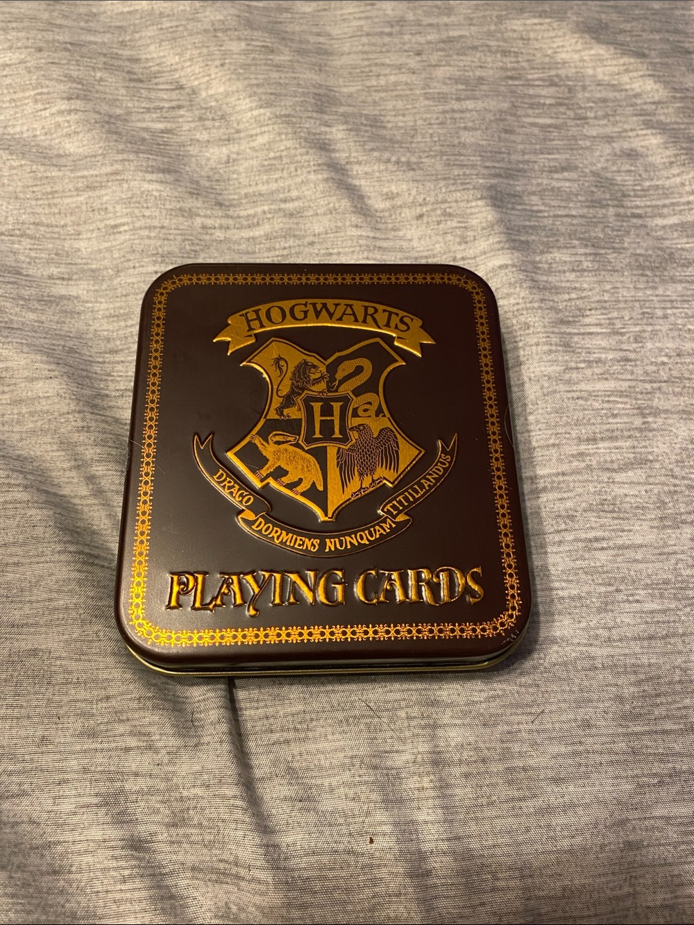 Harry Potter Playing Cards in Tin Case Never Played NEW